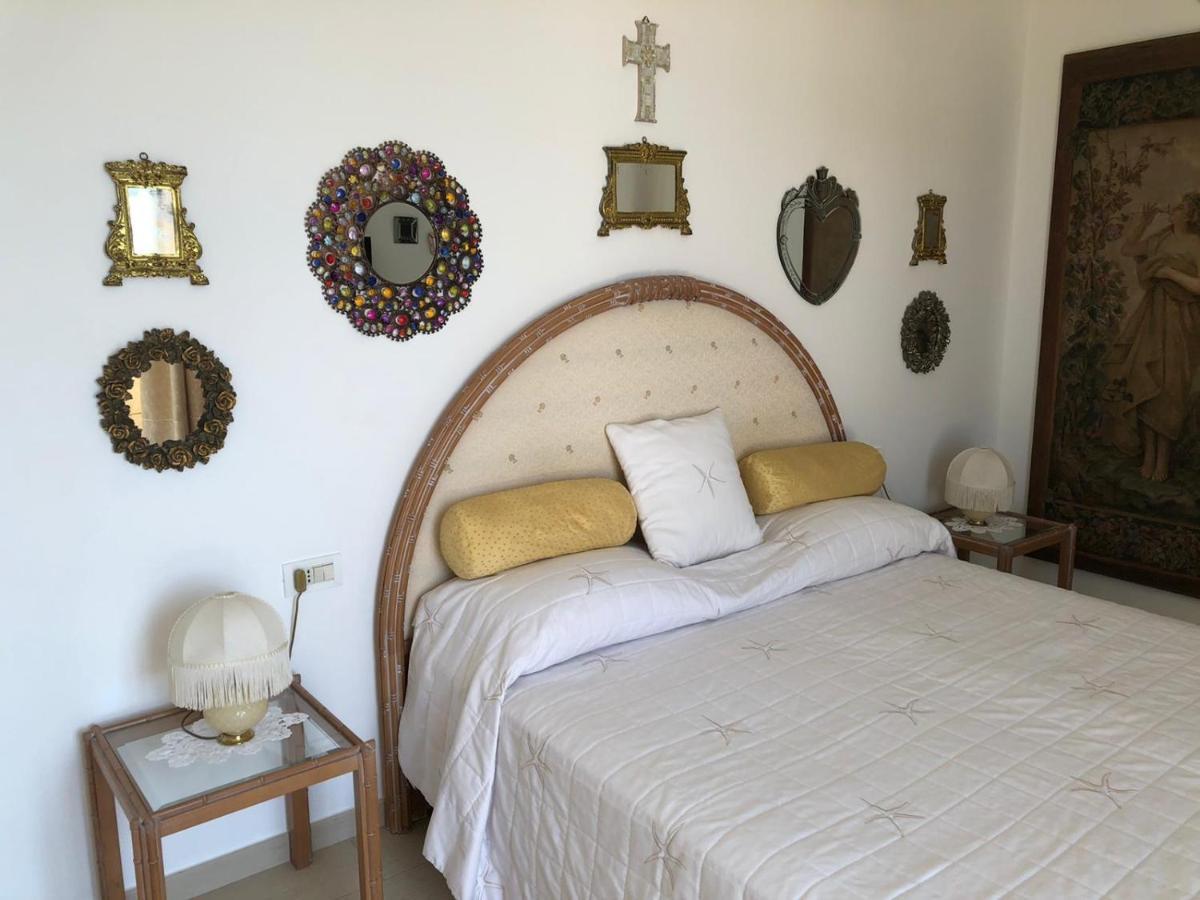 La Casa Di Sissi B&B Sanremo Bagian luar foto